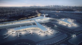 LaGuardia Havalimanı'nda Uçağın İtfaiye Aracıyla Çarpıştığı Bildirildi