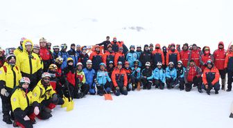 AFAD'dan, 2 bin 200 rakımlı Erciyes'te personele çığ eğitimi