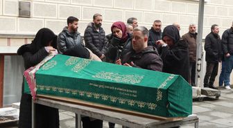 Fatih'te eşi tarafından öldürülen Semanur son yolculuğuna uğurlandı