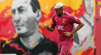 Victor Osimhen ameliyat oluyor