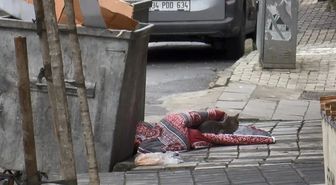 Eyüpsultan'da binanın 3'üncü katından düşen kadın hayatını kaybetti
