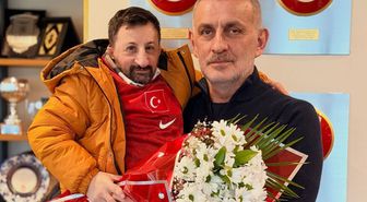 Köksal Baba'dan A Milli Takım'a sürpriz! Sosyal medyayı salladı