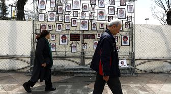 İran ordusu: ABD kendi ile müzakere ediyor