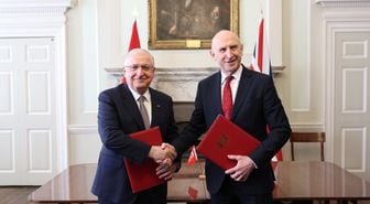 Milli Savunma Bakanı Yaşar Güler, Birleşik Krallık Savunma Bakanı John Healey ile Görüştü
