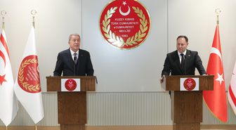 TBMM Milli Savunma Komisyonu Başkanı Hulusi Akar, KKTC Cumhuriyet Meclisi Başkanı Ziya Öztürkler ile Görüştü