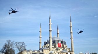 Edirne'de Balkan şehitleri anısına saygı uçuşu yapıldı, savunma sistemleri ve silahlar sergilendi