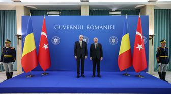 TBMM Başkanı Numan Kurtulmuş, Romanya'da Başbakan Ilie Bolojan ile Görüştü