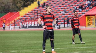 Uşakspor, Balıkesirspor'a maçın başında yediği gollerle mağlup oldu
