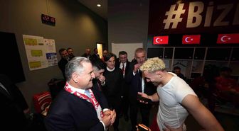 Cumhurbaşkanı Erdoğan, A Milli Takım'ı Tebrik Etti