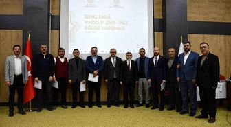 Eskişehir'de genç hafızlar bölge finali için yarıştı