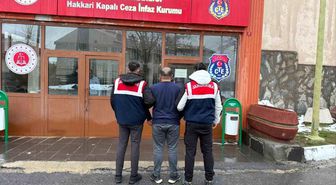 Hakkari'de 8 yıl hapis cezası bulunan şahıs yakalandı