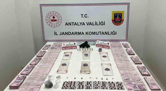 Kepez'de 1 kilo 260 gram uyuşturucu madde ele geçirildi