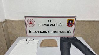 Kıyafete emdirdiği uyuşturucuyu kargo ile cezaevine gönderirken yakalandı