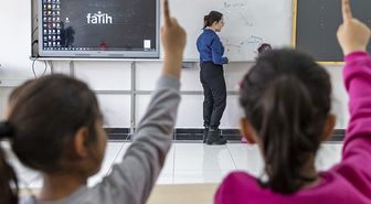 Boş kalan kadrolara ek öğretmen ataması: Başvurular bugün başlıyor