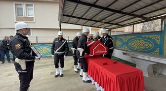Eğlence mekanına silahlı saldırıda ölen emekli polis toprağa verildi