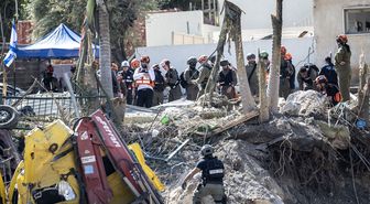 İran, İsrail’in Beyt Şemeş kentini vurdu: 12 yaralı