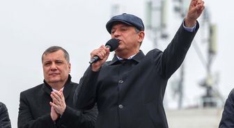 Özgür Özel: Bu rezilliği yapacak bir alan açtığımız için büyük sıkıntı içindeyim