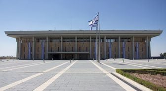 İsrail Meclisi, Savunma Bakanlığı'na 45 milyar dolardan fazla pay ayrılan 2026 bütçesini onayladı