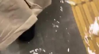 Mecidiyeköy metro alt geçidini su bastı; vatandaşlar yürümekte zorlandı