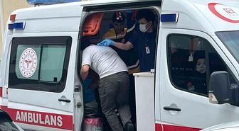 Elektrikli bisikletten düşen sürücü yaralandı