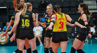 Göztepe voleybolda takımı dağıttı
