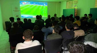 Hasköy Gençlik Merkezi'nde milli maç heyecanı