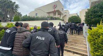 Marmaris'teki rüşvet operasyonunda 4 tutuklama