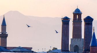Tarihi 'Erzurum Marşı'nın yeniden seslendirilmesine rekor beğeni geldi