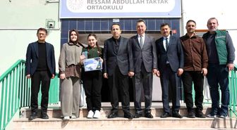 Tavşanlı Ressam Abdullah Taktak öğrencisi bölge birincisi oldu