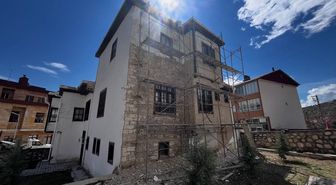 Ağın'da Ekrem İspir Konağı'nda restorasyon çalışmaları sürüyor
