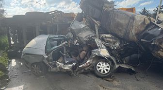 Anadolu Otoyolu'nda meydana gelen zincirleme trafik kazasında 2 kişi öldü