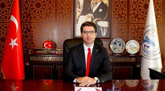 Erciş Kaymakamı Karaloğlu, AA'nın kuruluşunun 106. yılını kutladı