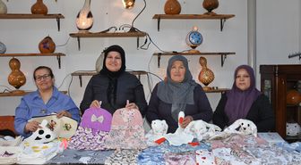 Kadınlar kooperatif çatısı altında işi öğrenip üretime geçiyor