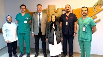 Kayseri'de yaşlı kadının kalça çevresinden 3,7 kilogram tümör çıkarıldı