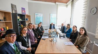 Kırklareli Valisi Turan, Yeşilay Danışmanlık Merkezini ziyaret etti