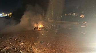 Mardin'de park halindeki motosiklette çıkan yangın söndürüldü