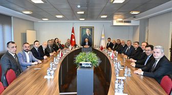Müsavat Dervişoğlu, GİSADER ve Ankara Malatyalılar Federasyonu heyetlerini kabul etti