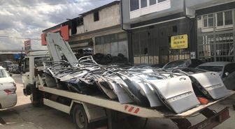 Sakarya'da gümrük kaçağı oto parçaları ele geçirilen iş yerinin sahibi yakalandı