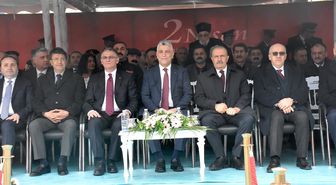 Ticaret Bakanı Bolat, Van'ın düşman işgalinden kurtuluşunun 108. yıl dönümü törenine katıldı Açıklaması
