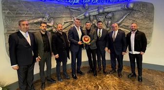 Türkiye Boks Federasyonu Başkanı Hekimoğlu'ndan Fenerbahçe Başkanı Saran'a ziyaret