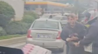 Ümraniye'de trafikte iki sürücünün 'yol verme' kavgası kamerada
