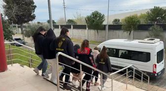 Akhisar'da masaj salonlarına fuhuş operasyonu: 3 tutuklama