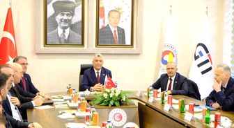 Bakan Bolat: 'İran'a açılan kapılarda sorun yok'