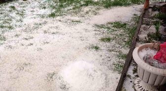 Düzce'nin yüksek kesimlerinde dolu etkili oldu