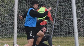 Altay'da Kaleci ve Hücum Oyuncularına Görev Düşüyor
