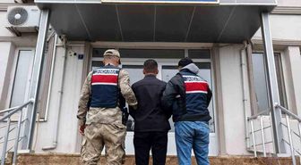 Dolandırıcılık suçundan aranan şahıs yakalandı