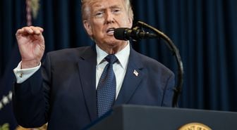 Trump hastaneye mi kaldırıldı! Beyaz Saray'ın açıklaması şüphe yarattı