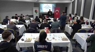 Amasya Valiliği'nden şehirdeki içerik üreticilerine 'bilinçli içerik' semineri