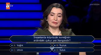 İnsanlarda köprücük kemiğinin ardındaki çukur yer hangisidir?