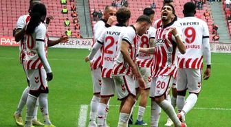 Trendyol Süper Lig: Samsunspor: 1 Konyaspor: 1 (İlk yarı)